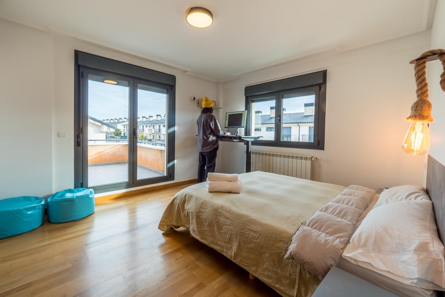 Casa Nea, Tu Hogar En La Rioja Villa Nalda Luaran gambar