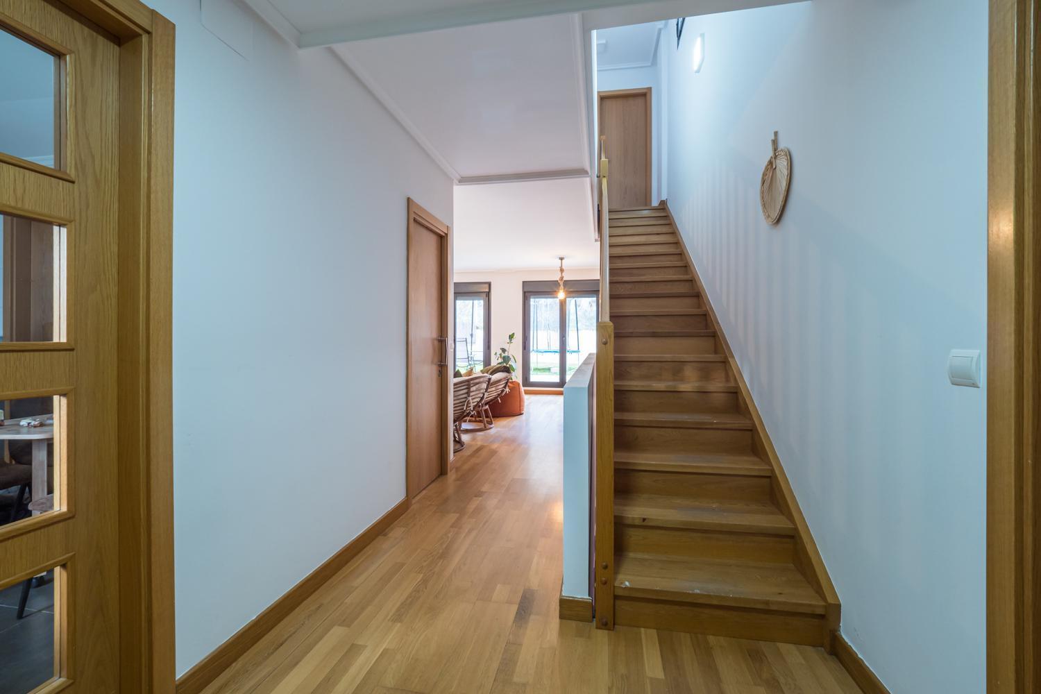 Casa Nea, Tu Hogar En La Rioja Villa Nalda Luaran gambar