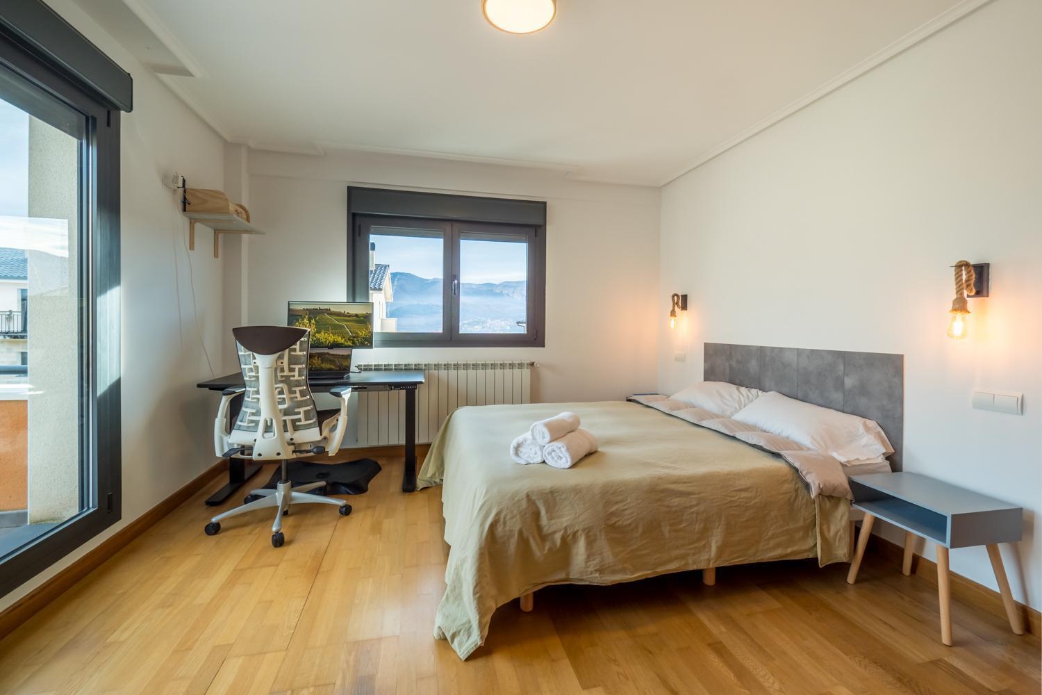 Casa Nea, Tu Hogar En La Rioja Villa Nalda Luaran gambar