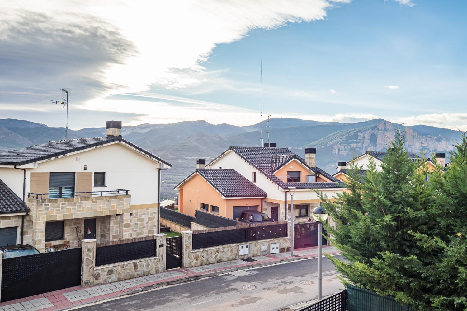 Casa Nea, Tu Hogar En La Rioja Villa Nalda Luaran gambar